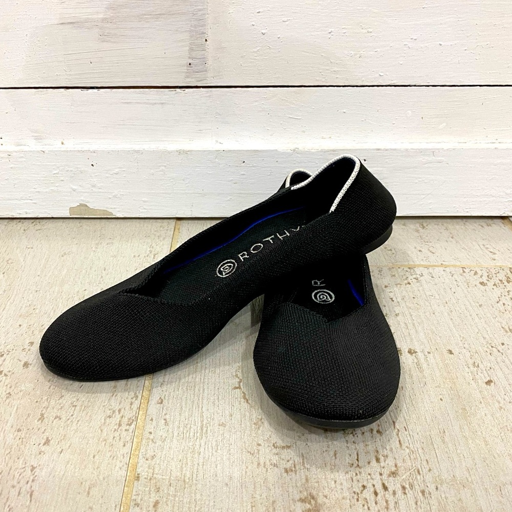 Roxy, Rounded-Toe, Classic Black, Size 9